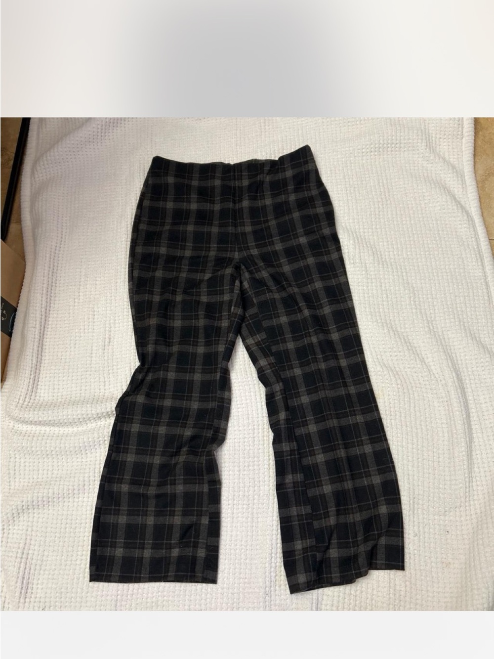 Black & Dark Gray Plaid Tailored Women's Pants